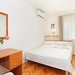 아파트 By The Sea Podgora, Makarska - 2657 포드고라